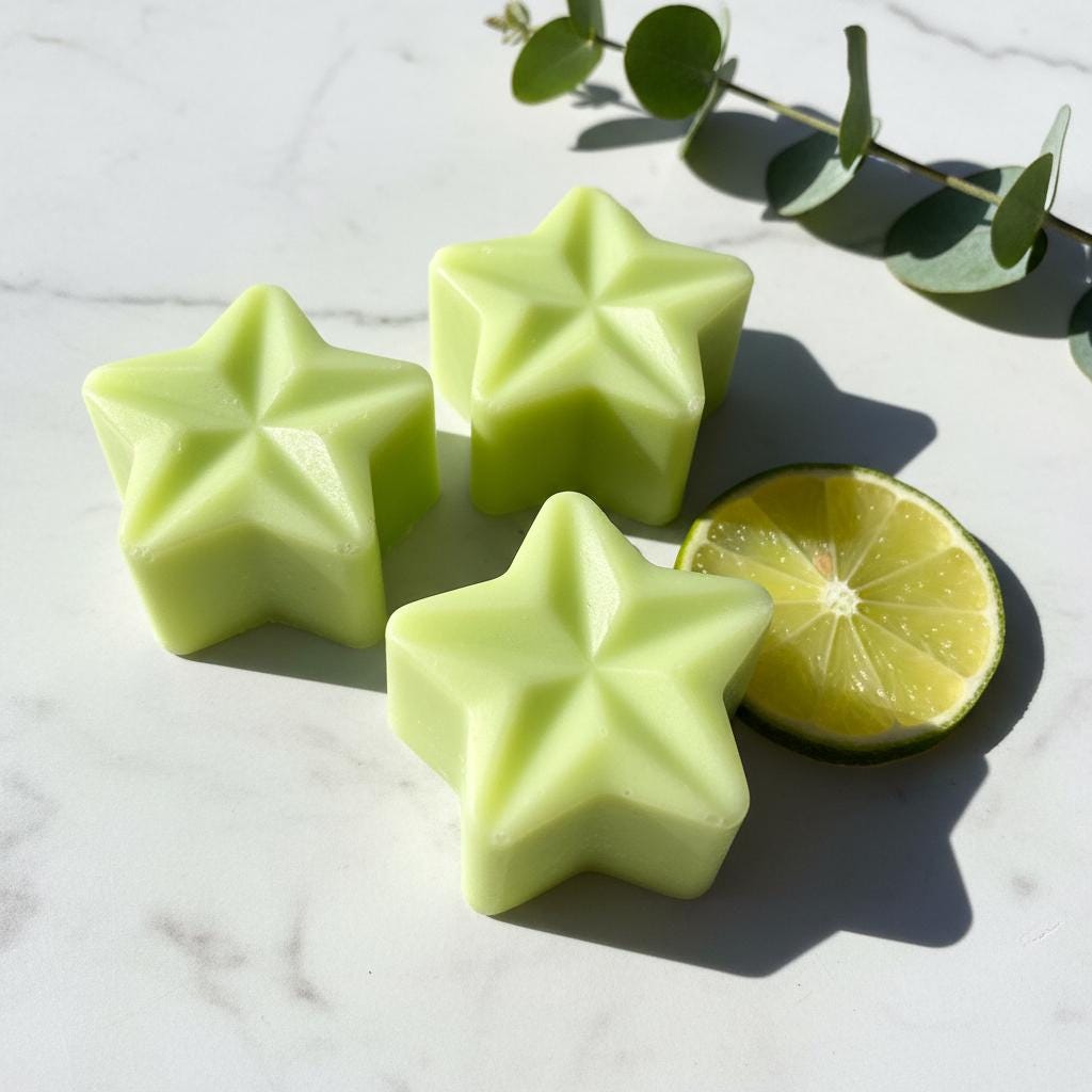 Coconut & Lime Soy Wax Melts | Highly Scented Tropical Vegan Wax Melts | Lime Green Star Wax Melt Pack | Home Fragrance UK | Pack of 5